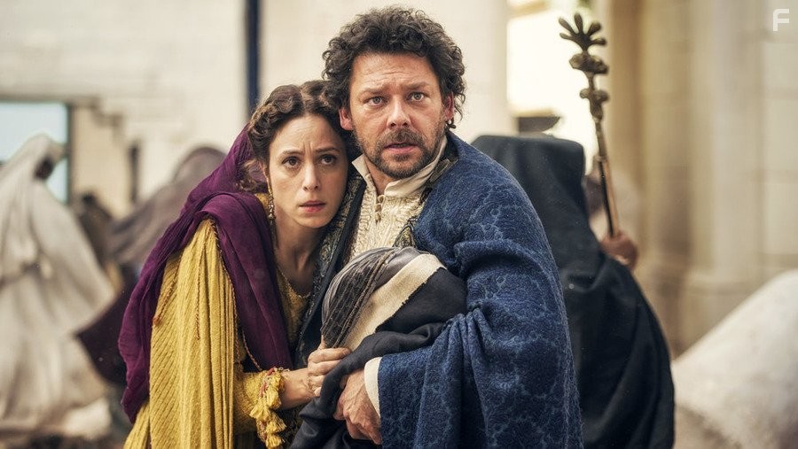 Richard Coyle and Jodhi May in Наша эра. Продолжение Библии (2015)