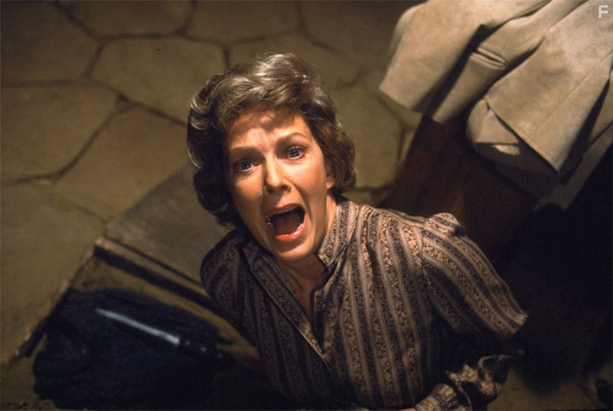 Vera Miles in Психо 2 (1983)