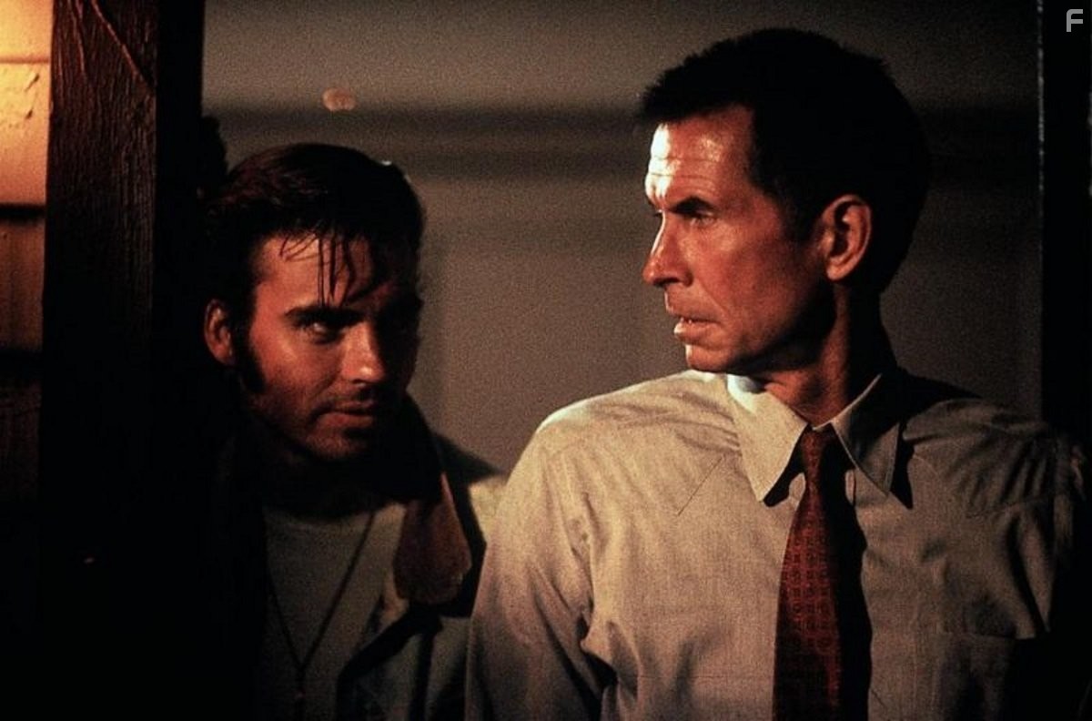 Anthony Perkins and Jeff Fahey in Психо 3 (1986)