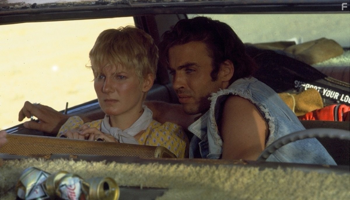 Jeff Fahey and Diana Scarwid in Психо 3 (1986)