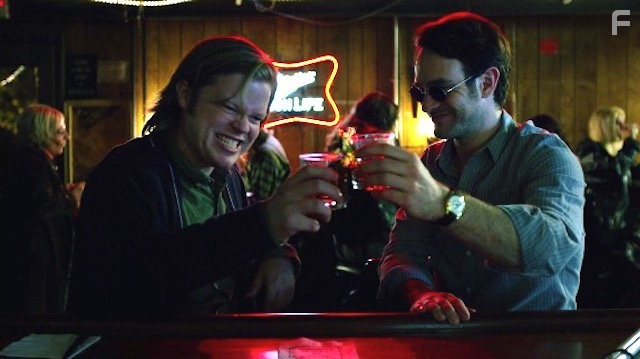 Elden Henson and Charlie Cox in Сорвиголова (2015)