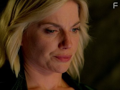 Eva Birthistle in Ответный удар (2010)