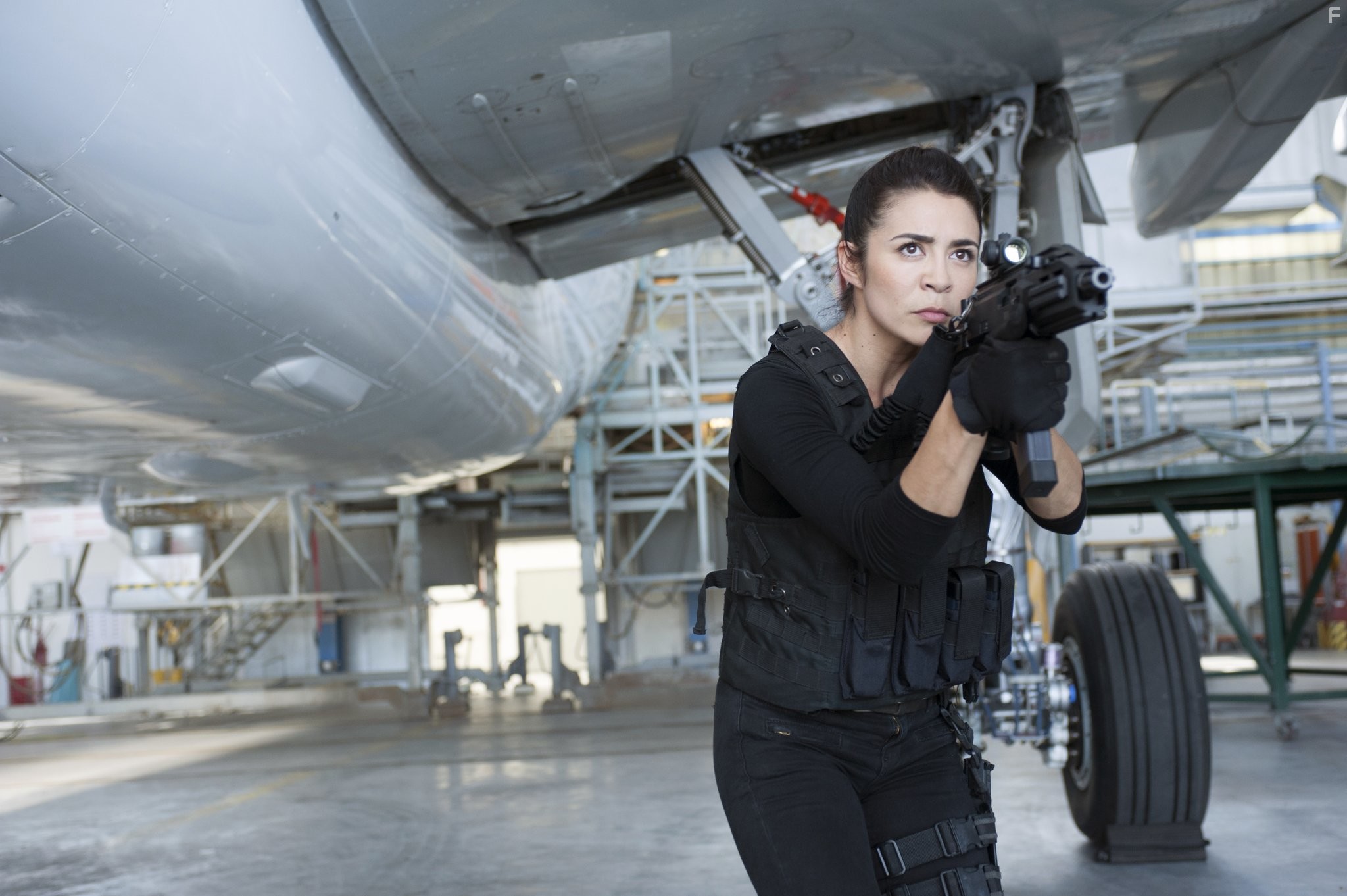 Michelle Lukes in Ответный удар (2010)