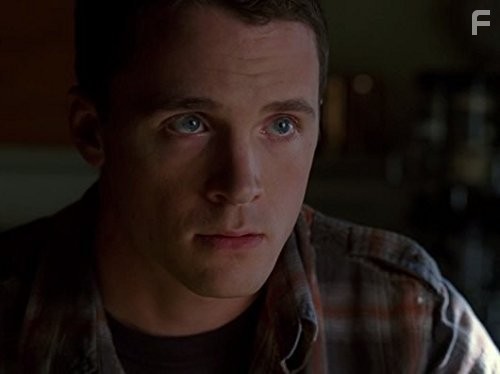 Jamie Martz in Без следа (2002)