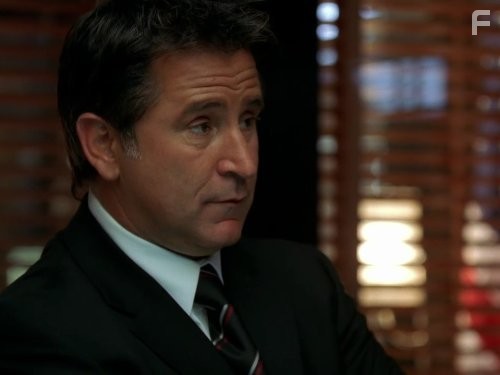 Anthony LaPaglia in Без следа (2002)