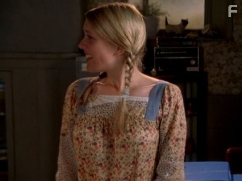 Emily Head in Доктор Мартин (2004)