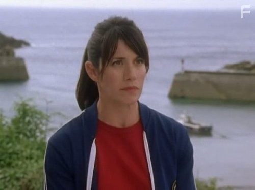 Caroline Catz in Доктор Мартин (2004)