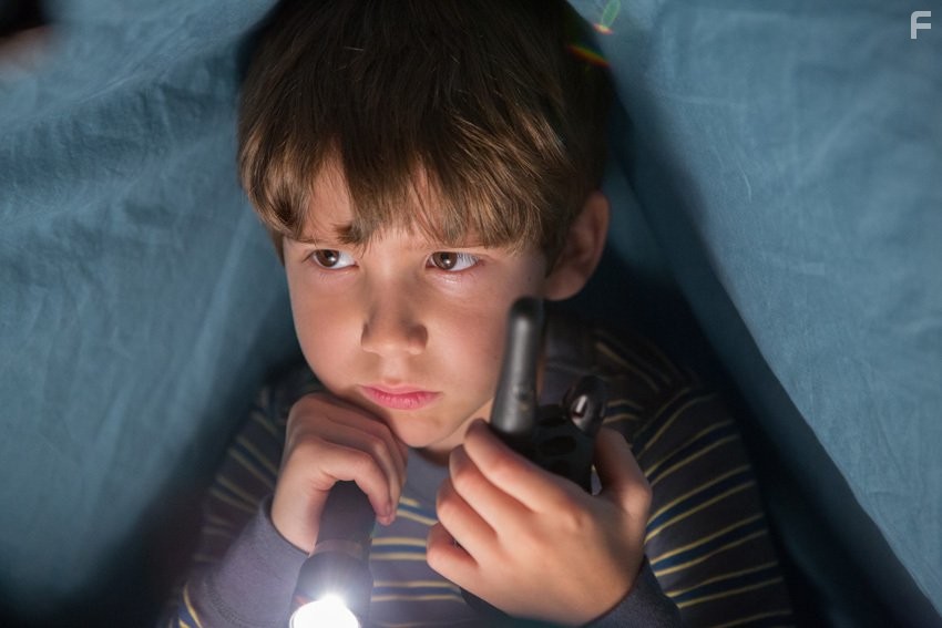 Kadan Rockett in Мрачные небеса (2013)