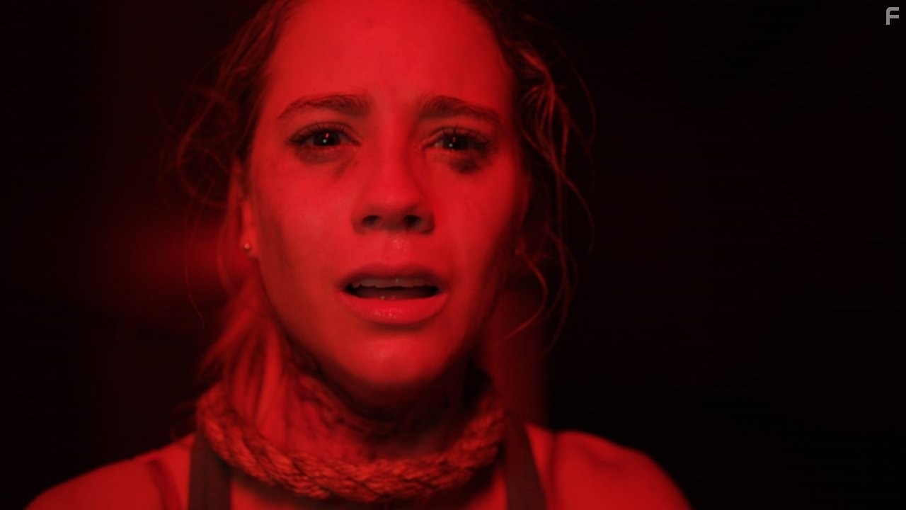 Cassidy Gifford in Виселица (2015)