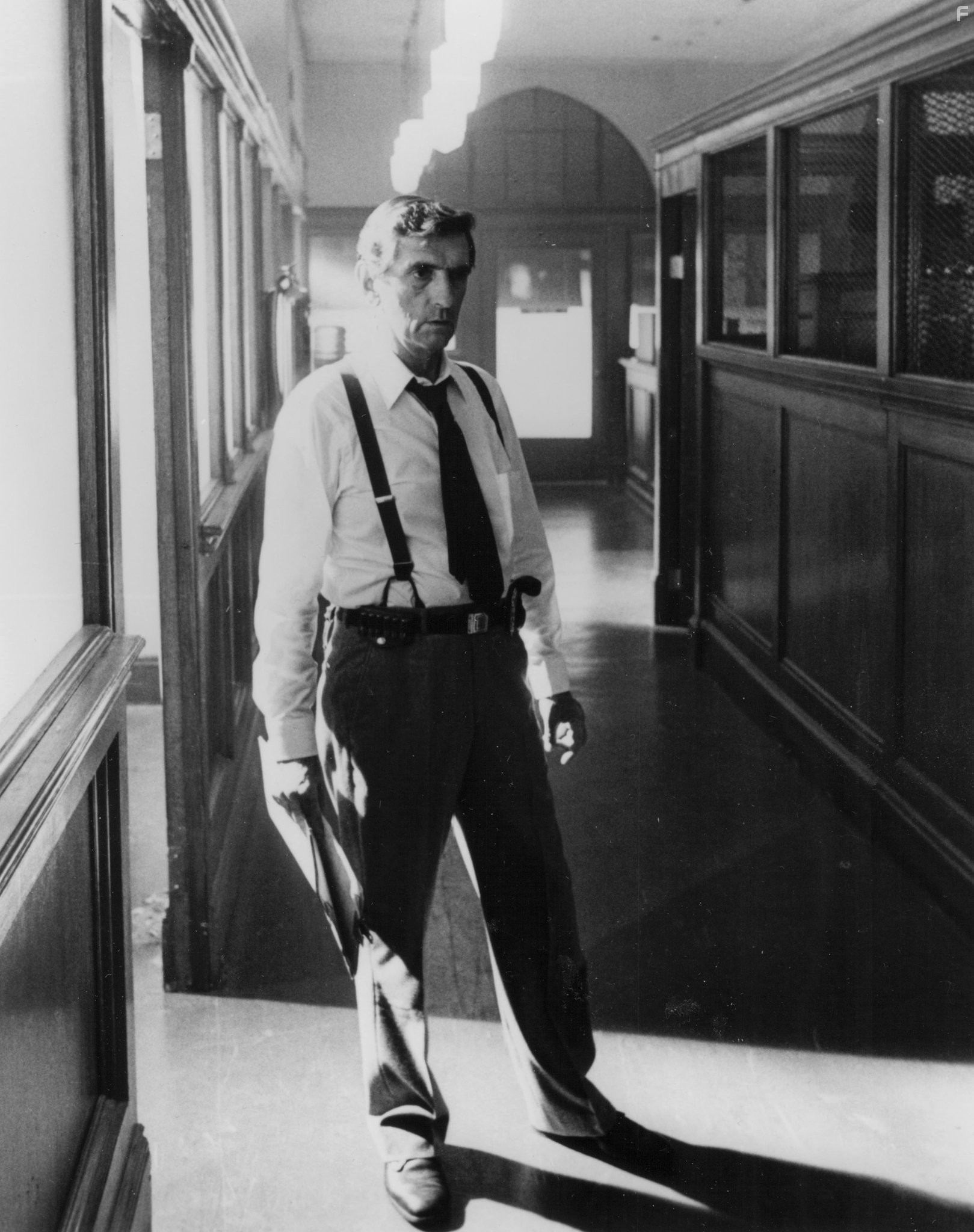 Harry Dean Stanton in Slam Dance (1987)