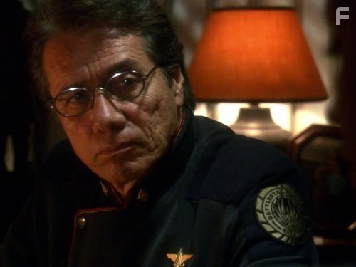 Edward James Olmos in Звездный крейсер Галактика (2004)