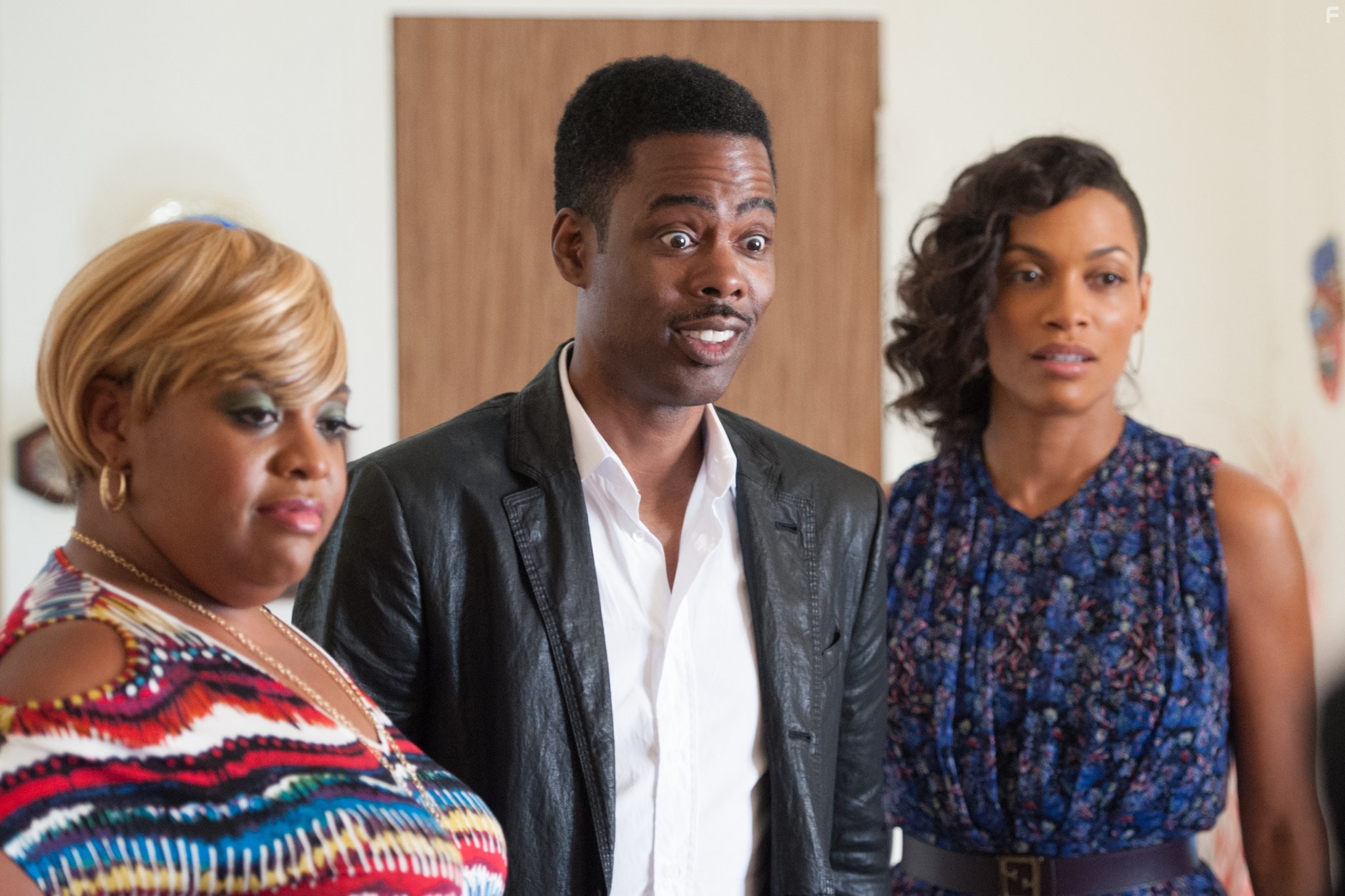 Chris Rock, Rosario Dawson, and Sherri Shepherd in Пятёрка лидеров (2014)