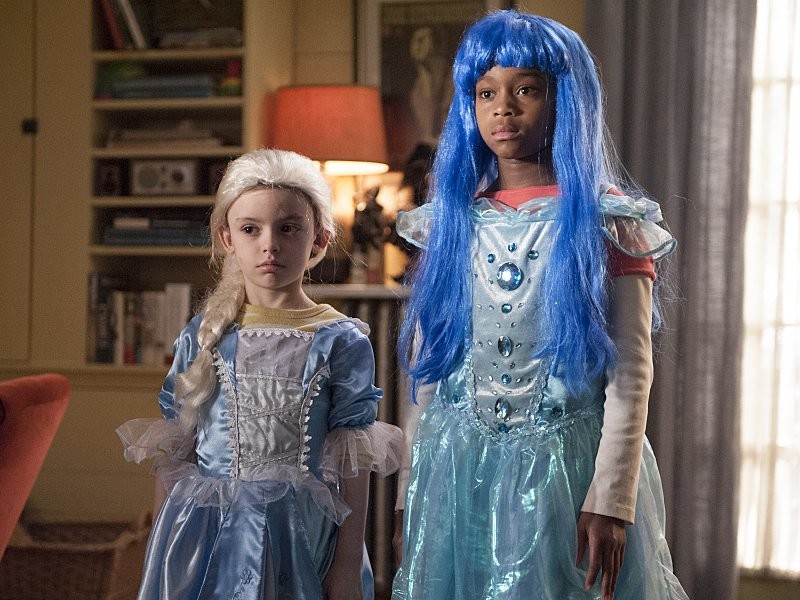 Sawyer Shipman and Asra Gray in Типа счастье (2015)