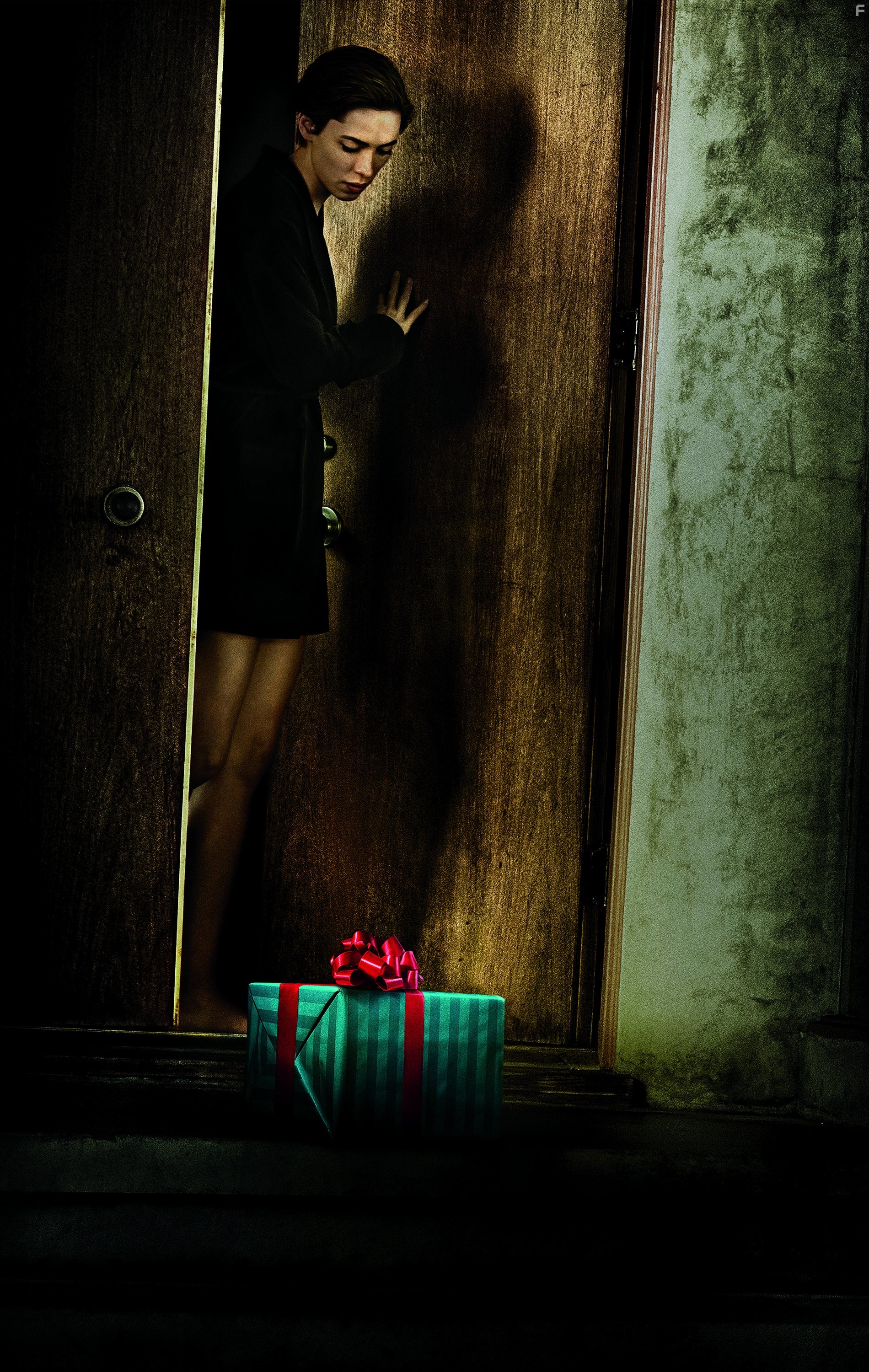 Rebecca Hall in Подарок (2015)