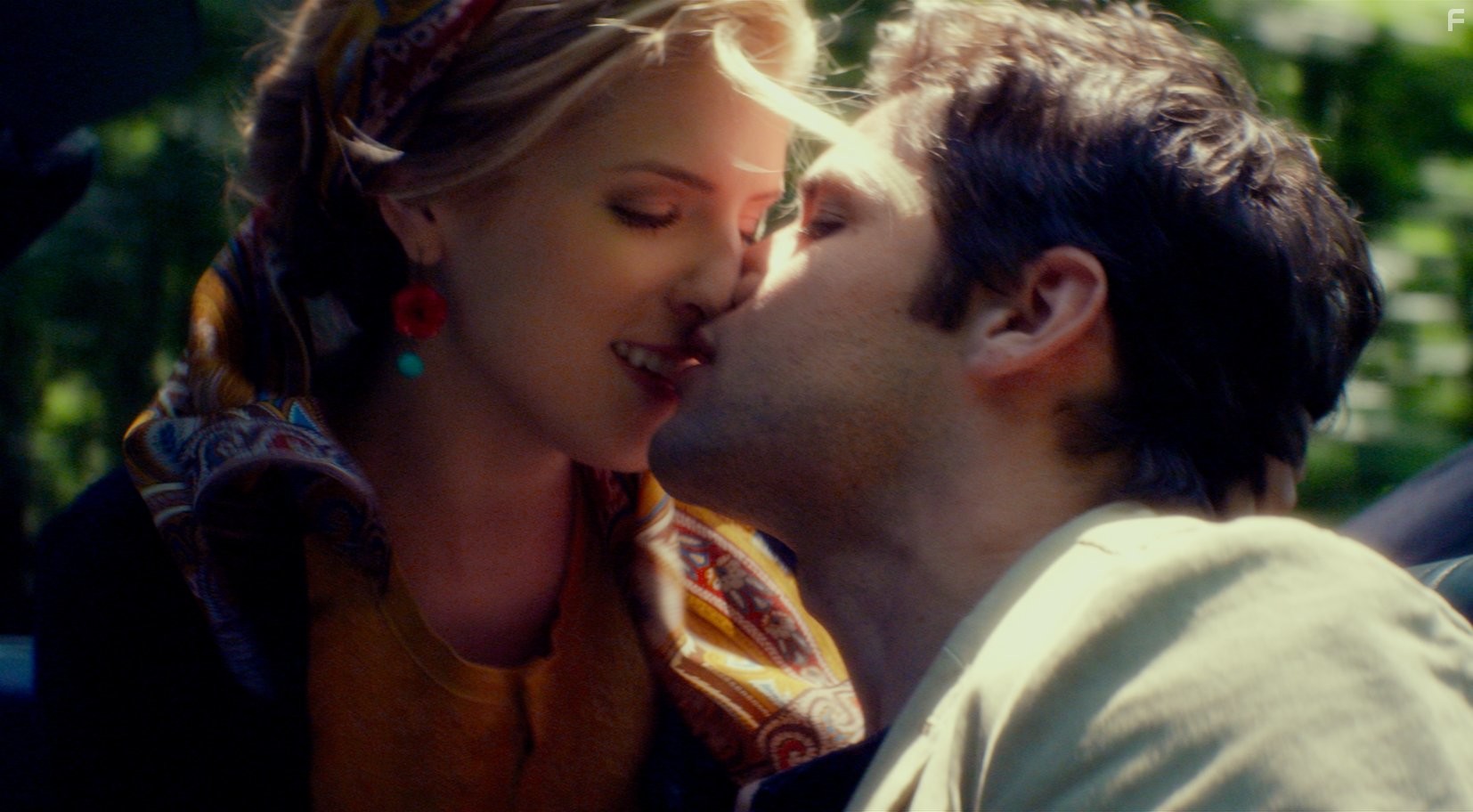 Anna Kendrick and Jeremy Jordan in Последние пять лет (2014)