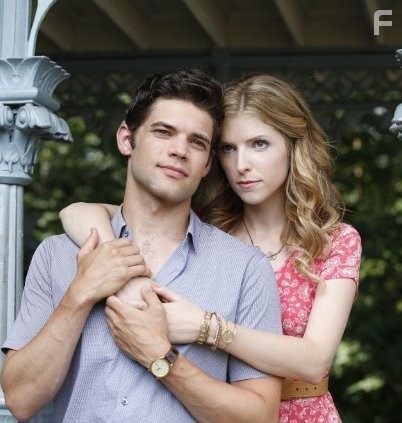 Anna Kendrick and Jeremy Jordan in Последние пять лет (2014)