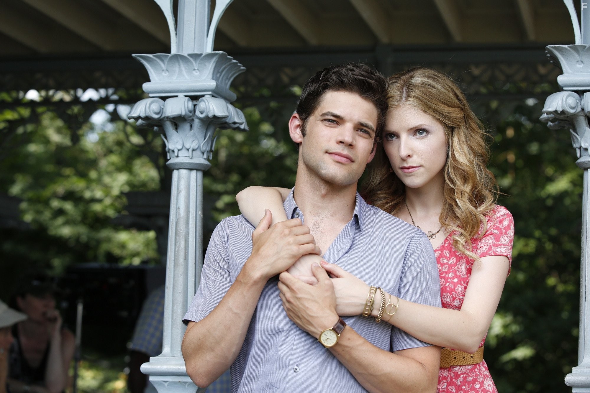 Anna Kendrick and Jeremy Jordan in Последние пять лет (2014)