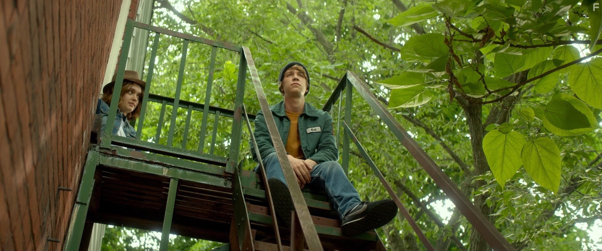 Thomas Mann and Olivia Cooke in Я, Эрл и умирающая девушка (2015)