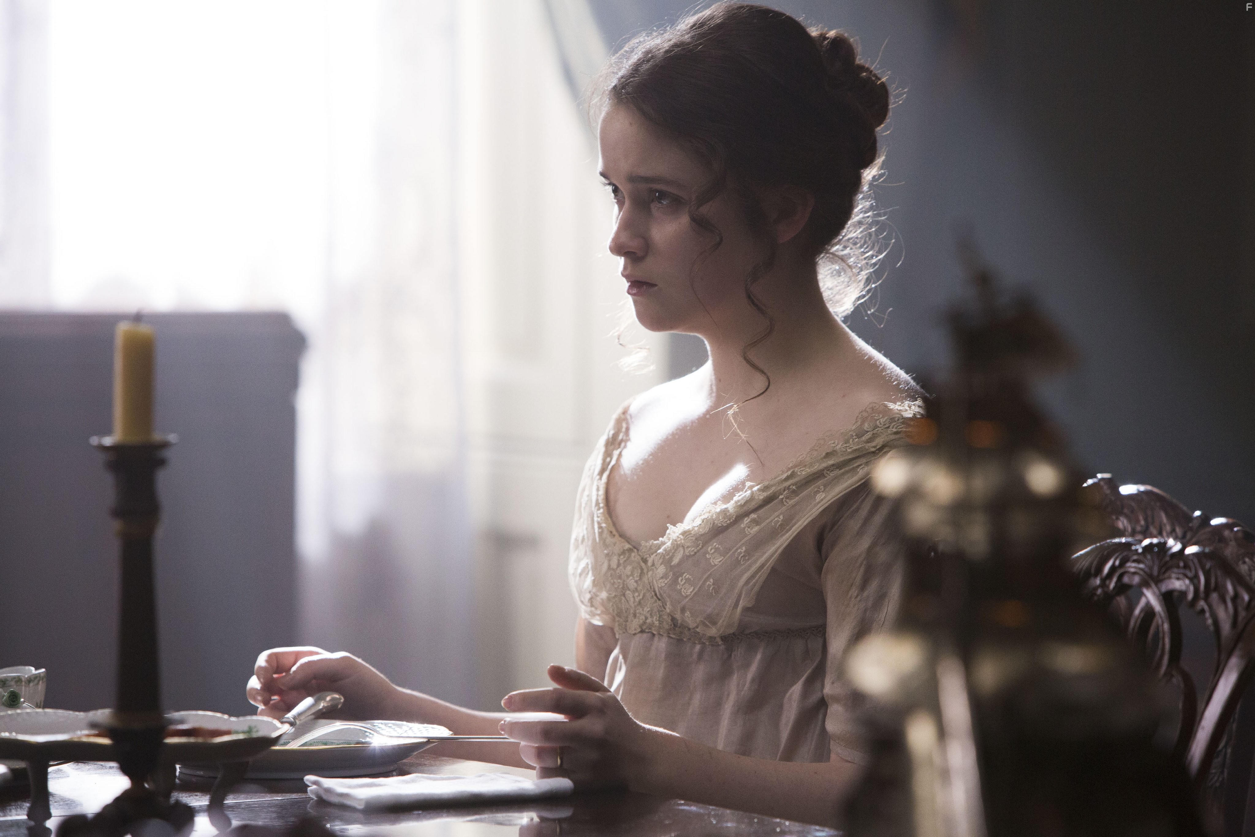 Alice Englert in Джонатан Стрендж и мистер Норрелл (2015)