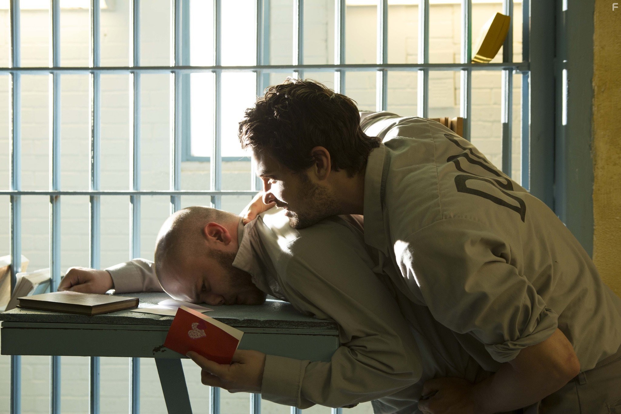 Shiloh Fernandez in Вернуть отправителю (2015)