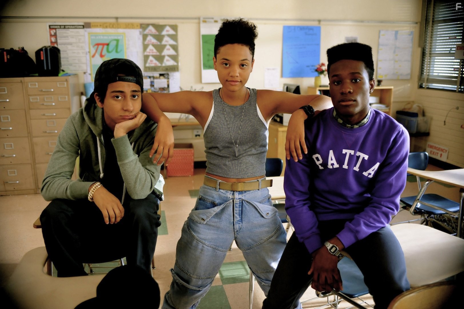 Tony Revolori, Kiersey Clemons, and Shameik Moore in Наркотик (2015)