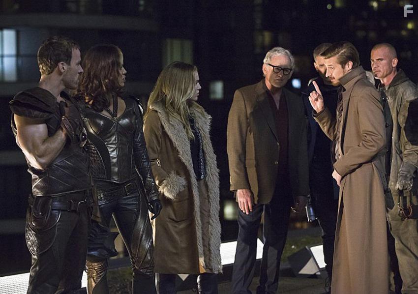 Легенды завтрашнего дня #15