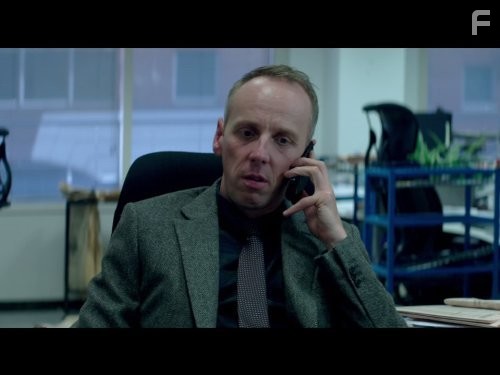 Ewen Bremner in Солёное поле боя (2014)