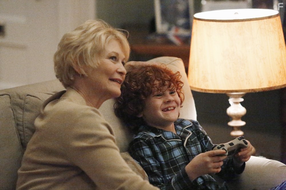 Kyle Harrison Breitkopf in Шёпот (2015)