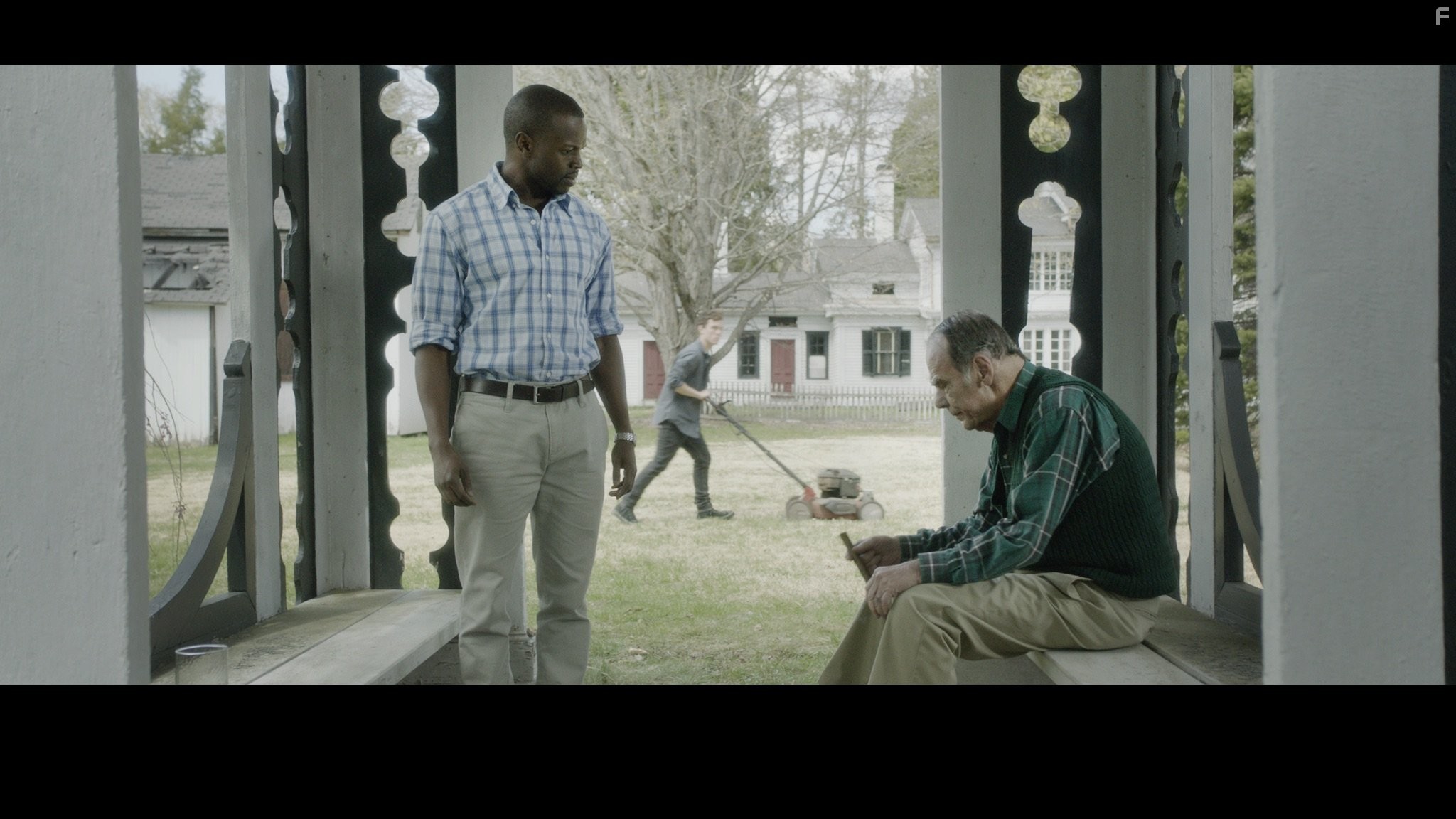 Dean Stockwell, Sean Patrick Thomas, and Anthony Del Negro in Глубоко во тьме (2014)