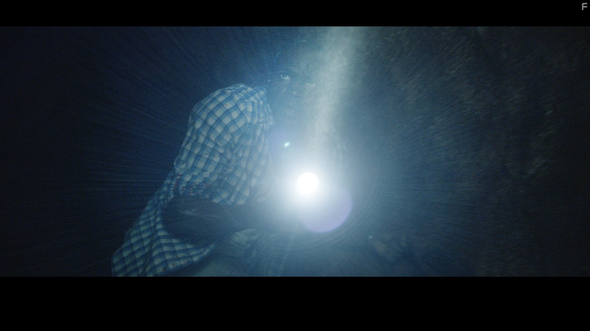 Sean Patrick Thomas in Глубоко во тьме (2014)