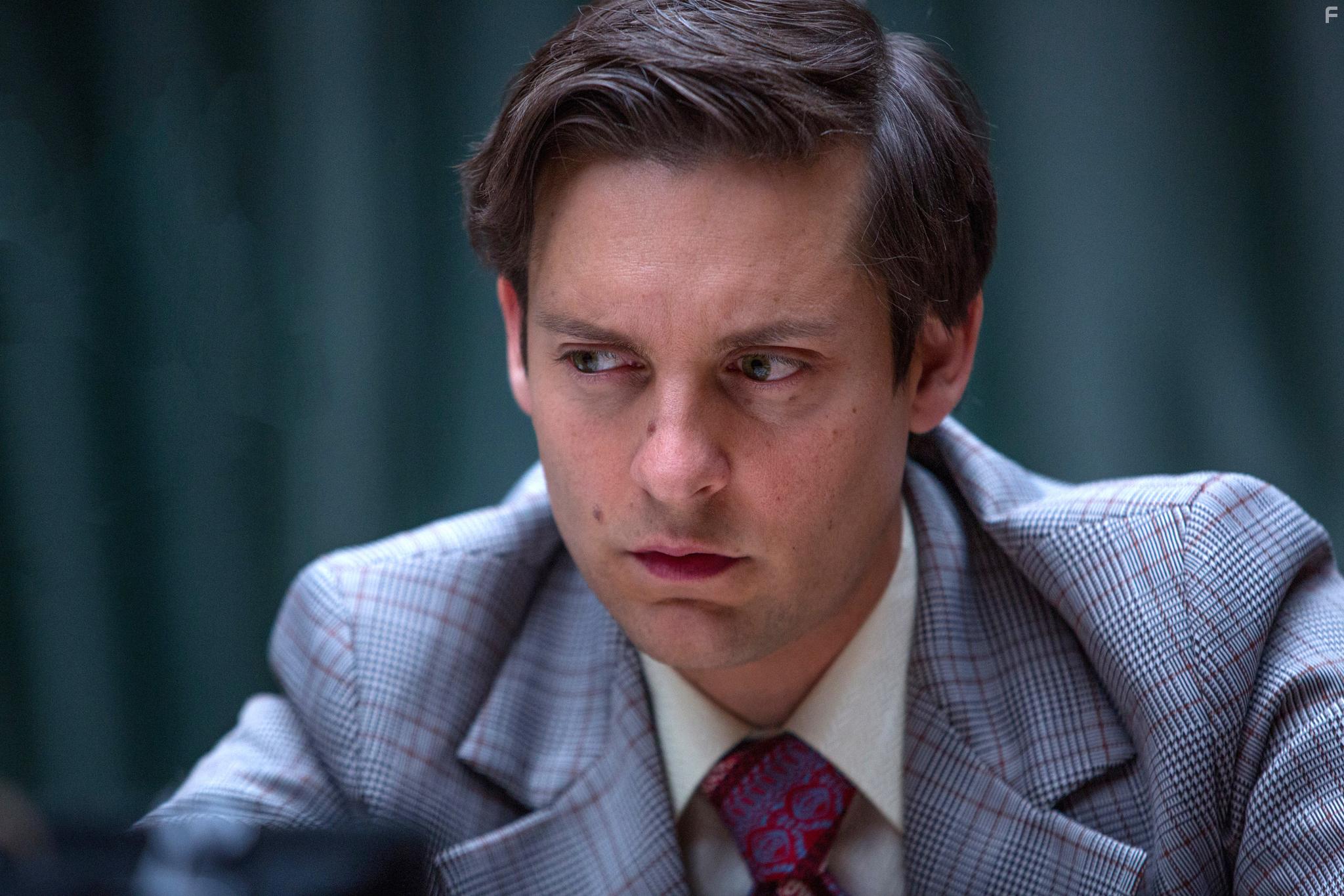 Tobey Maguire in Pawn Sacrifice (2014)