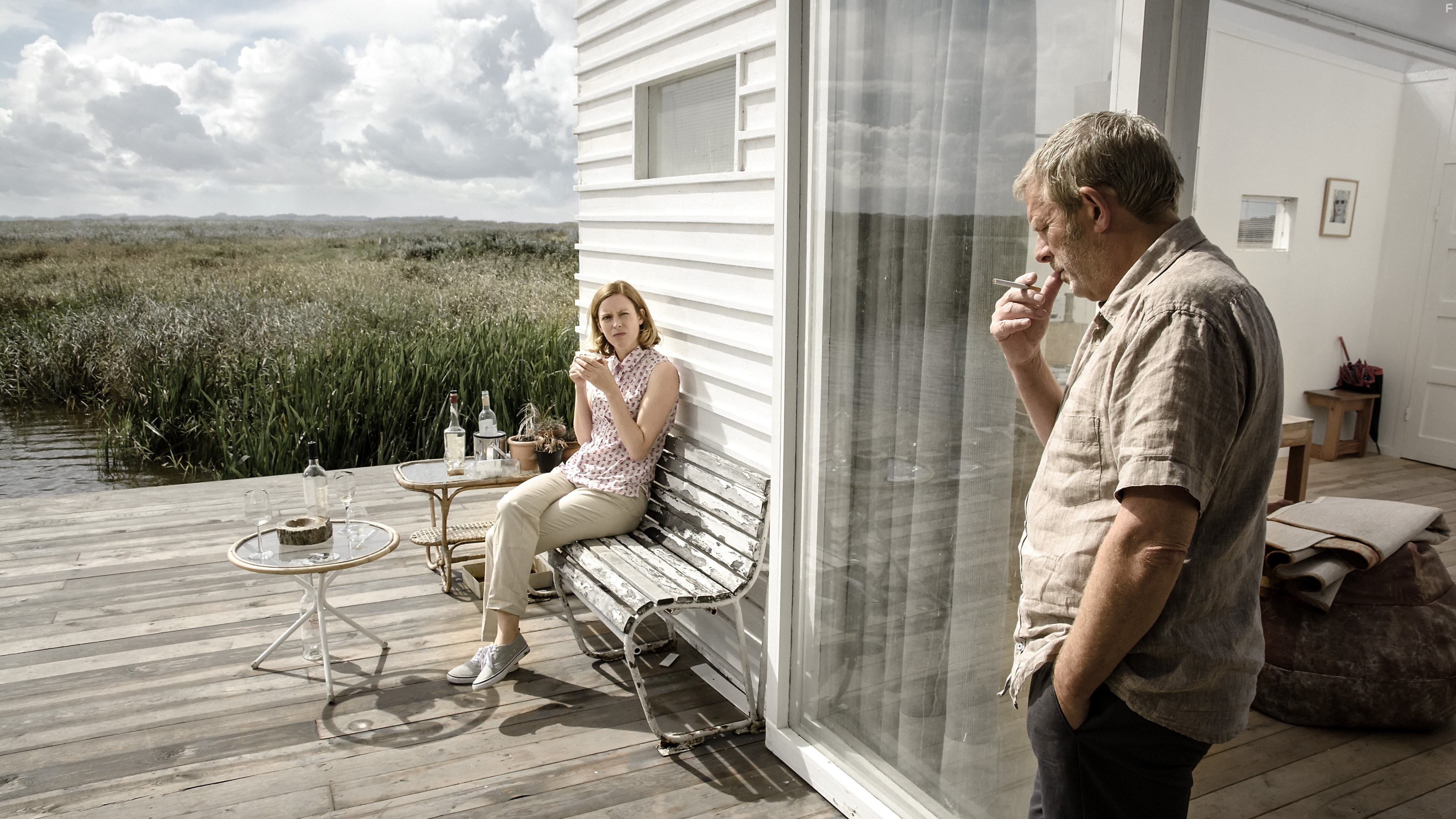 Maria Kraakman and Alex van Warmerdam in Schneider vs. Bax (2015)