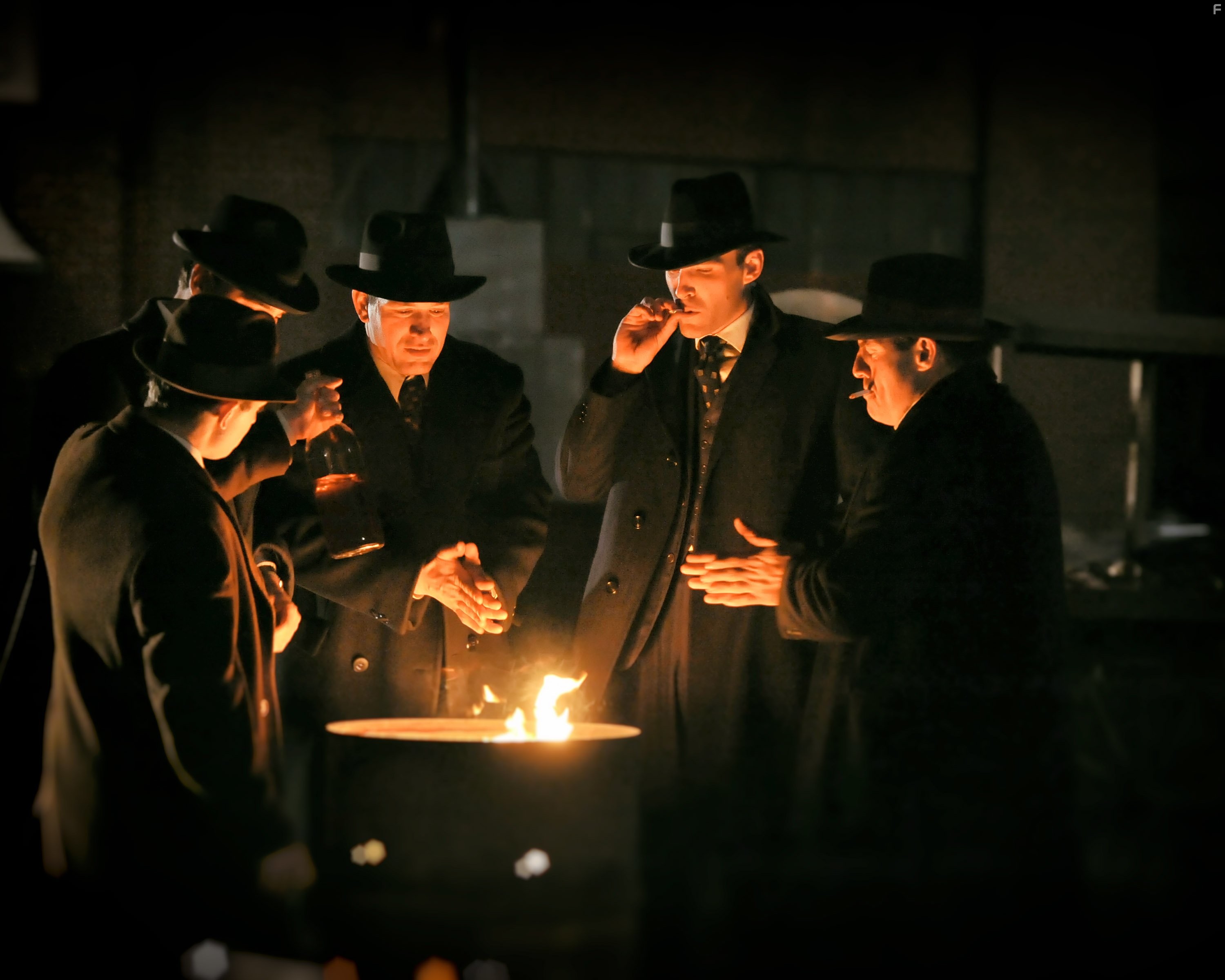 Ian Bell and Rich Graff in The Making of the Mob: New York (2015)