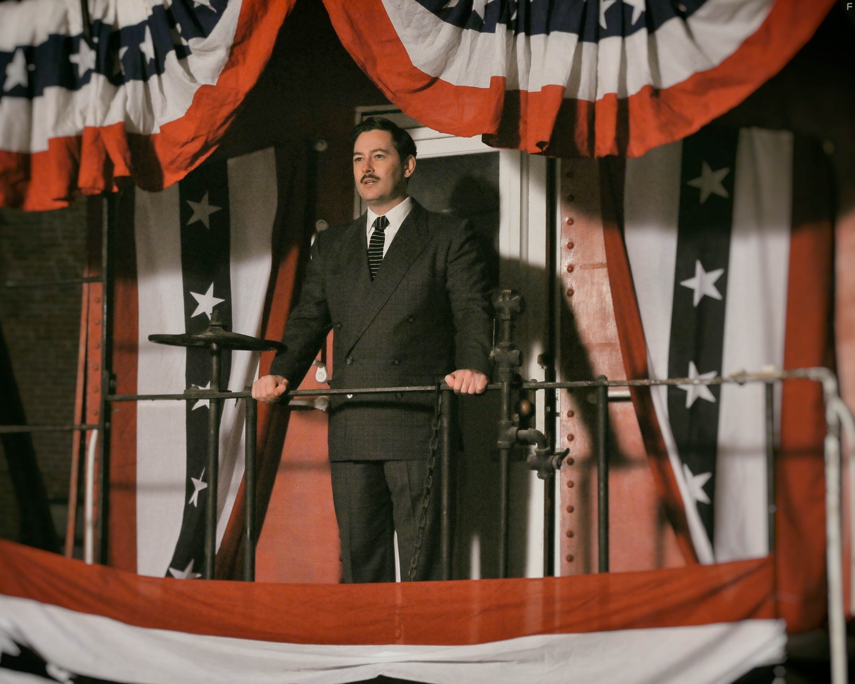 Adam Jonas Segaller in The Making of the Mob: New York (2015)