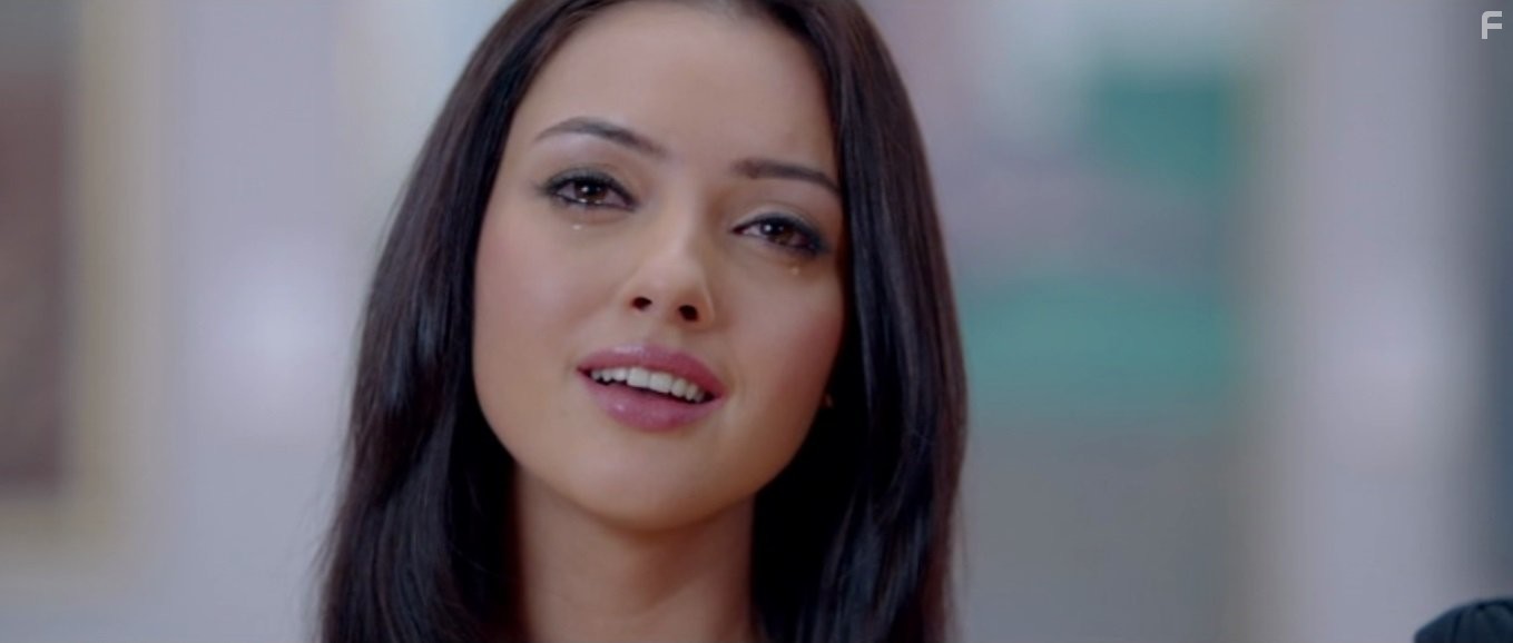 Kristina Akheeva in Yamla Pagla Deewana 2 (2013)