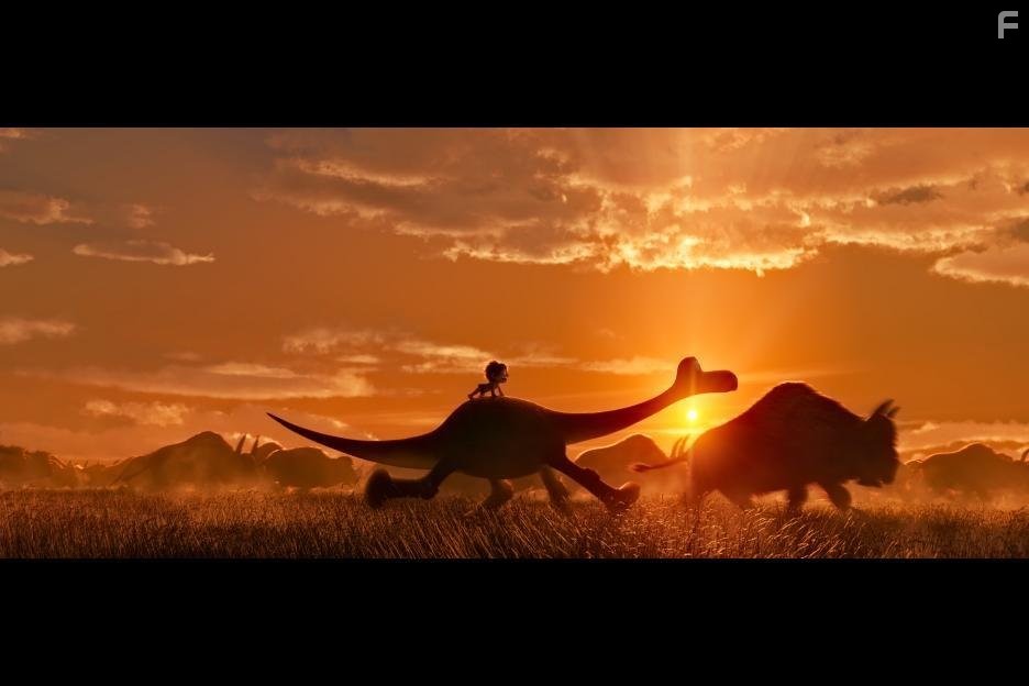 Хороший динозавр (2015)