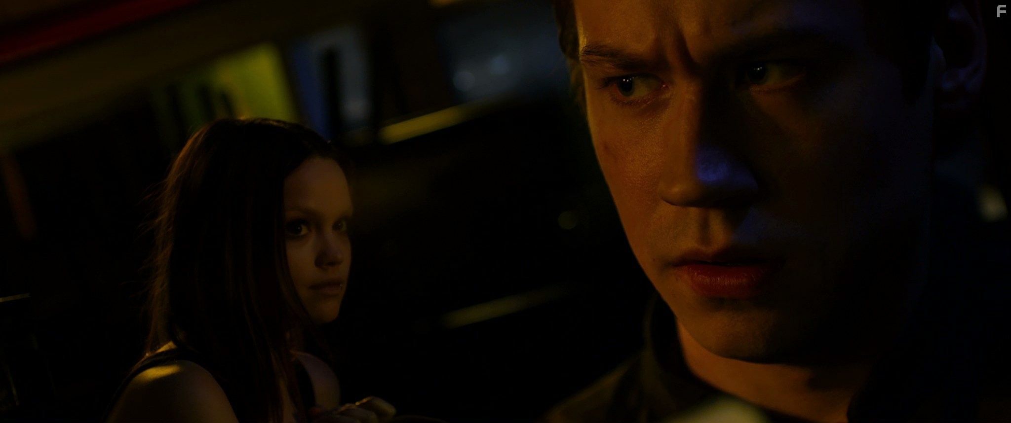 David Kross and Emilia Sch?le in Boy 7 (2015)